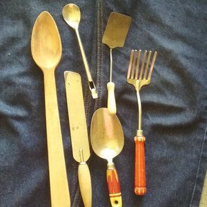 Vintage LOT of 6 Kitchen items - Child/Red/White